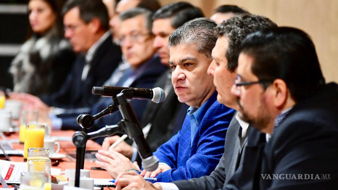 Miguel Riquelme se reúne con empresarios de la Región Sureste de Coahuila