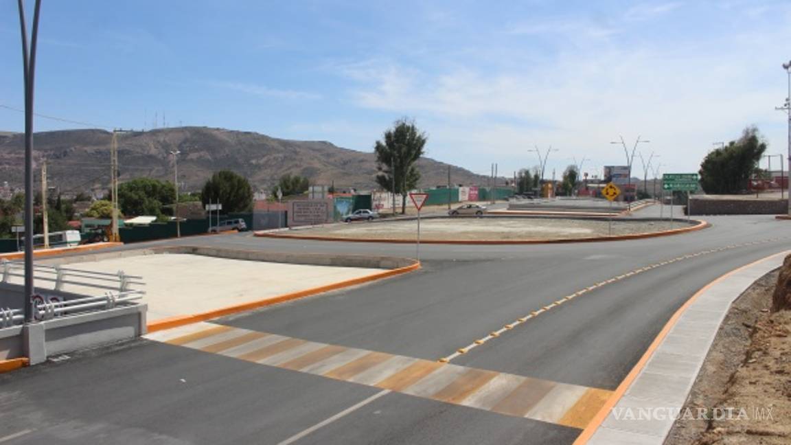 $!La mayoría no sabe conducir en una glorieta, o rotonda; aquí te decimos cómo