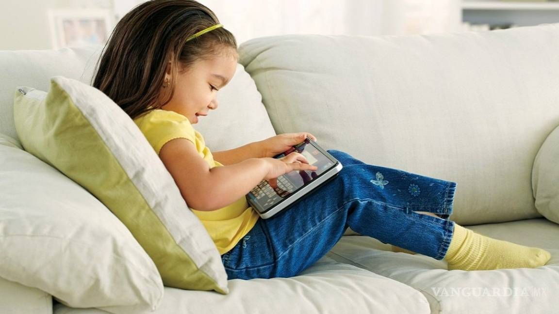 $!Si tienes un hijo menor de 5 años la OMS te recomienda que no vea más de una hora diaria la TV