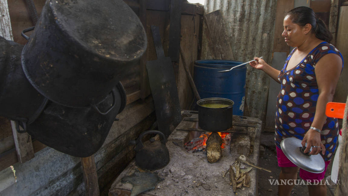$!Familias pobres pagan hasta 40% en préstamos