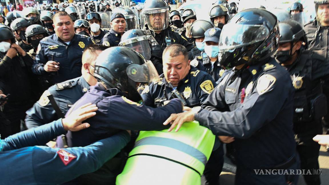 $!Esto ocurrió luego de más de dos horas de reunión con autoridades de la Secretaría de Energía.