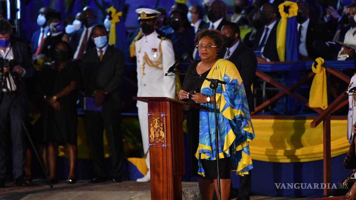 Barbados reemplaza a Isabel II como jefa de Estado y se convierte en una república