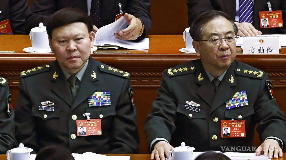 Partido Comunista Chino expulsa a general que se suicidó, procesa a otro