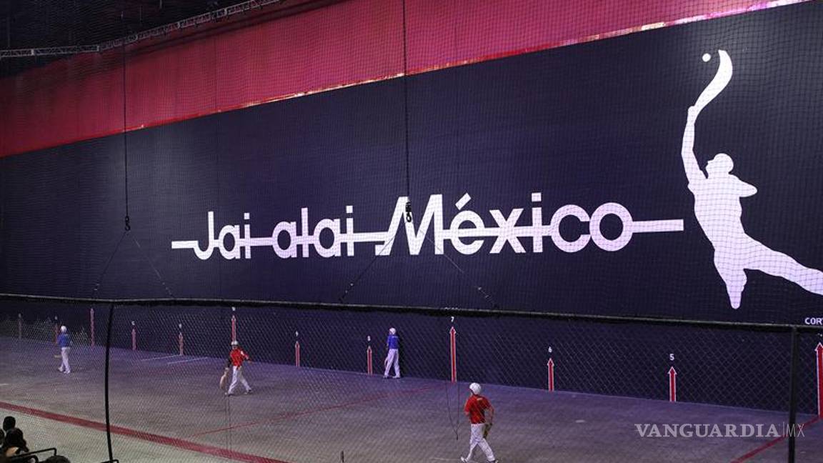 $!Después de 21 años cerrado reabre el frontón México