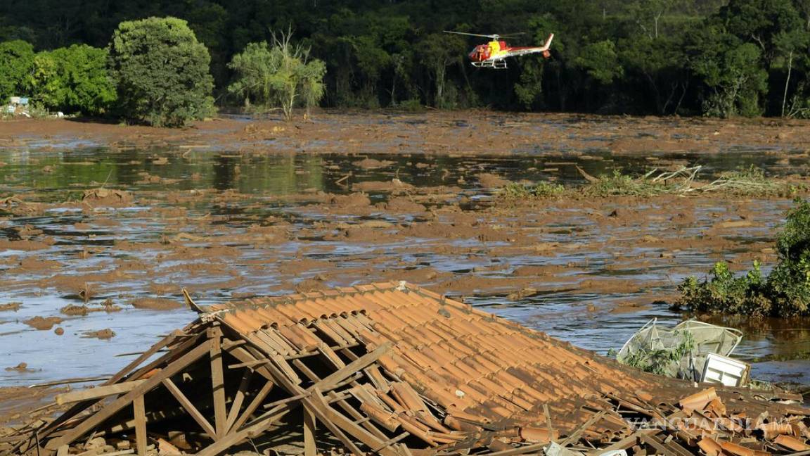 Aumentan a 165 los muertos por colapso de presa en Brasil