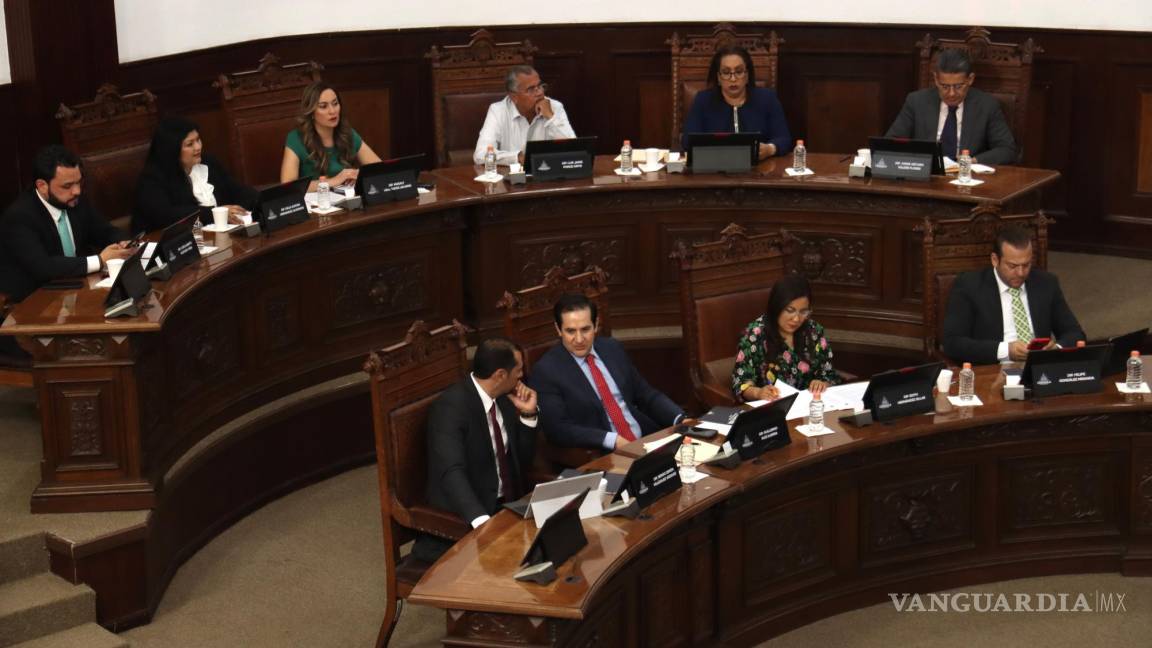 Dictamina Congreso de Coahuila revocación de mandato contra regidor por faltas injustificadas