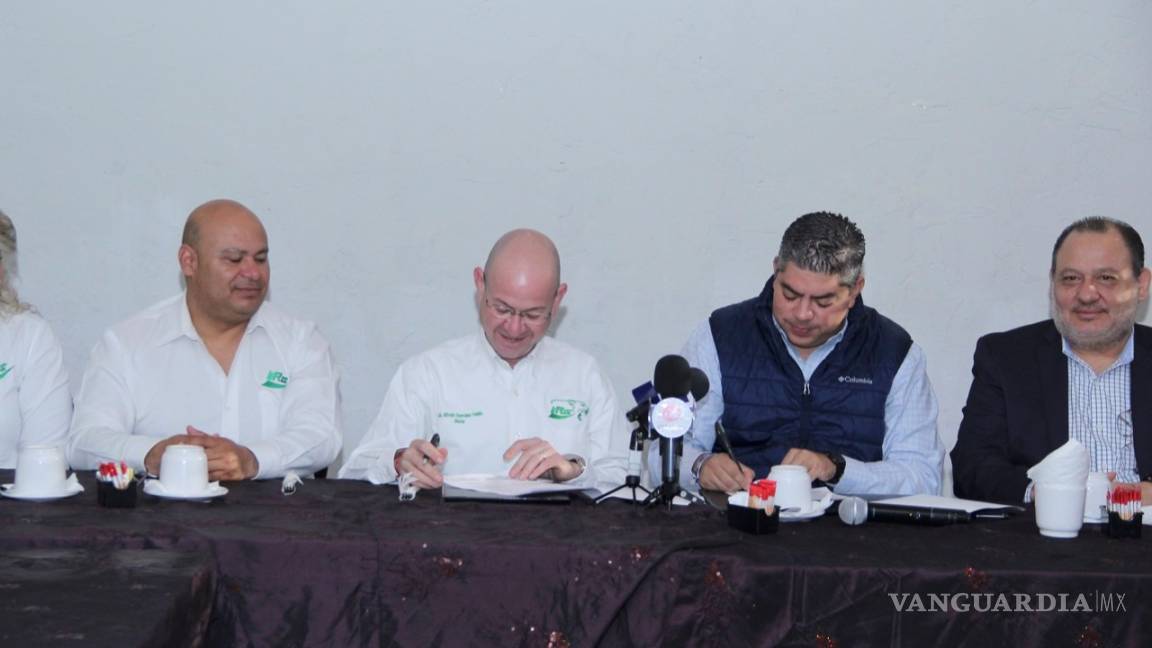 Firma convenio UTRCC y municipio de Monclova