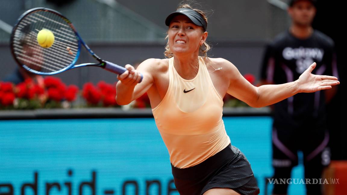 $!Gana la experiencia: Djokovic y Sharapova califican