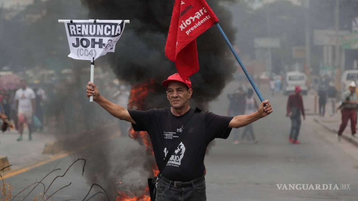 Miles protestan en Honduras; exigen la renuncia del Presidente
