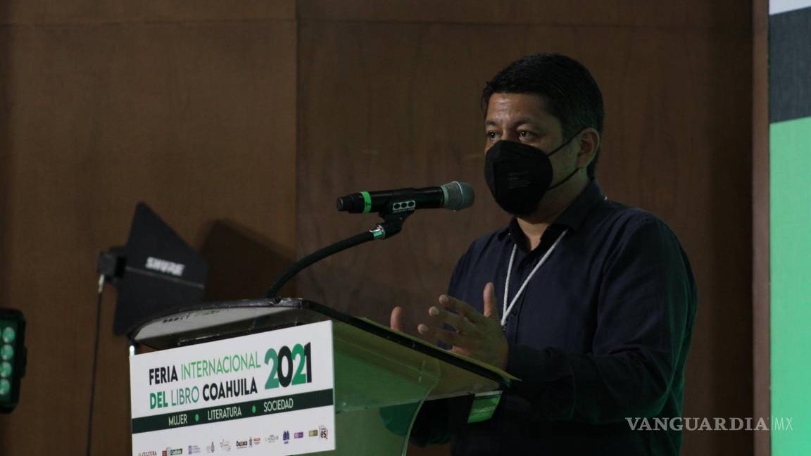 $!Entre charlas y confesiones, entregan Premio Julio Torri 2020-2021