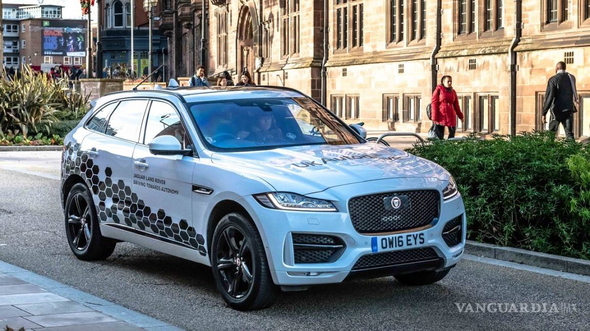 Ya prueban Jaguar Land Rover autónomos en Londres