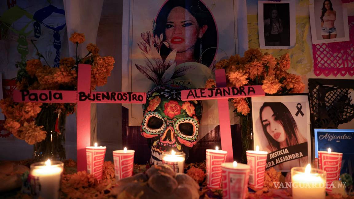 Mujeres trans recuerdan a compañeras fallecidas en el Día de Muertos en la CDMX