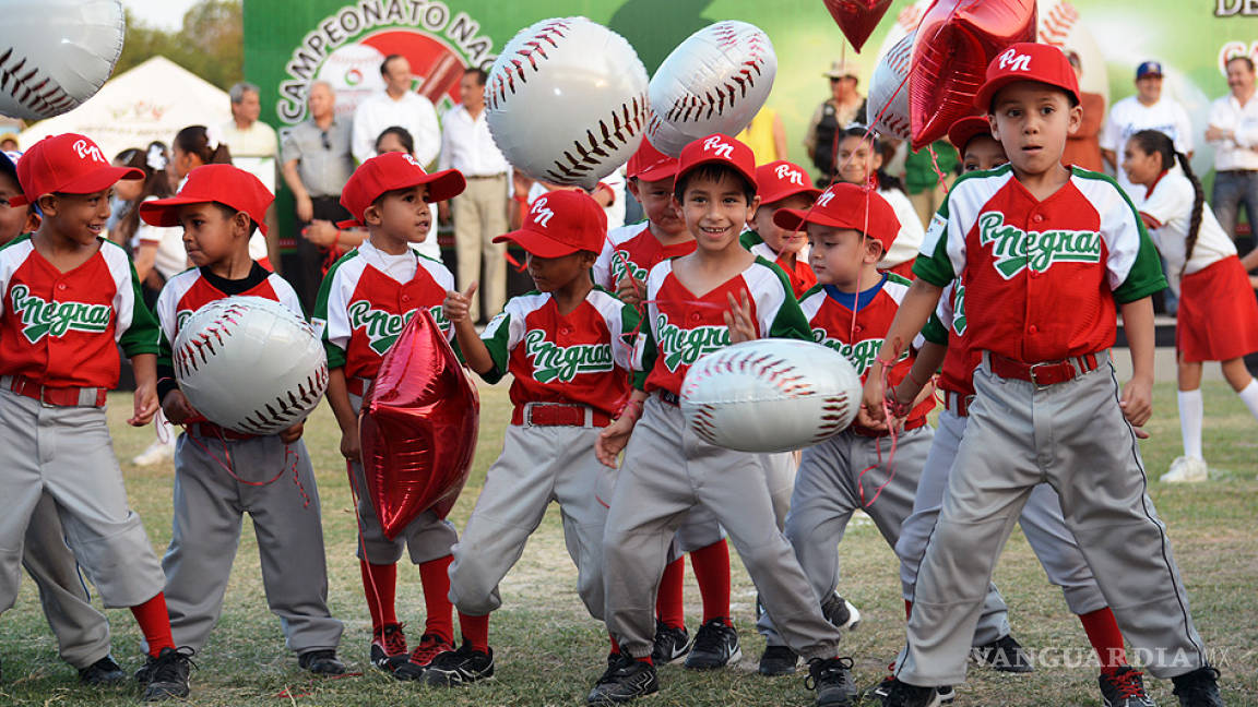 Inician campeonato pequeños beisbolistas de Saltillo