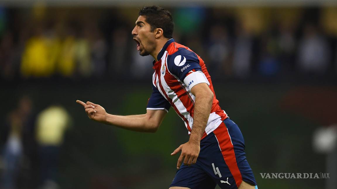 $!Chivas le vuele a repetir la dosis al América y los elimina de la Copa MX