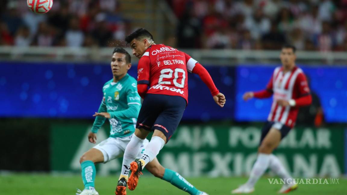 Chivas sigue sin ganar; empata sin goles con León