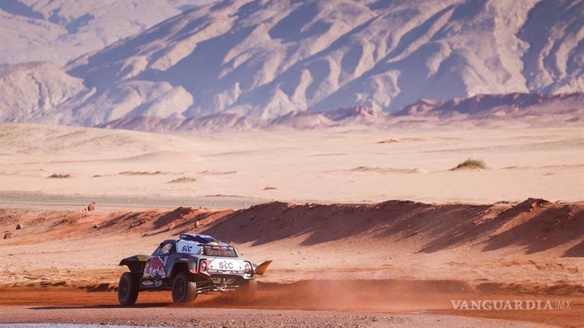 $!Stéphane Peterhansel dio un golpe de autoridad en el Rally de Dakar