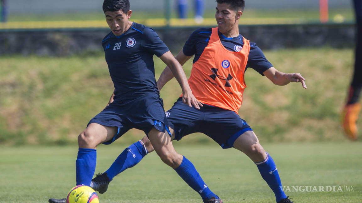 Cruz Azul cumplió dos años sin debutar a un solo jugador en Liga