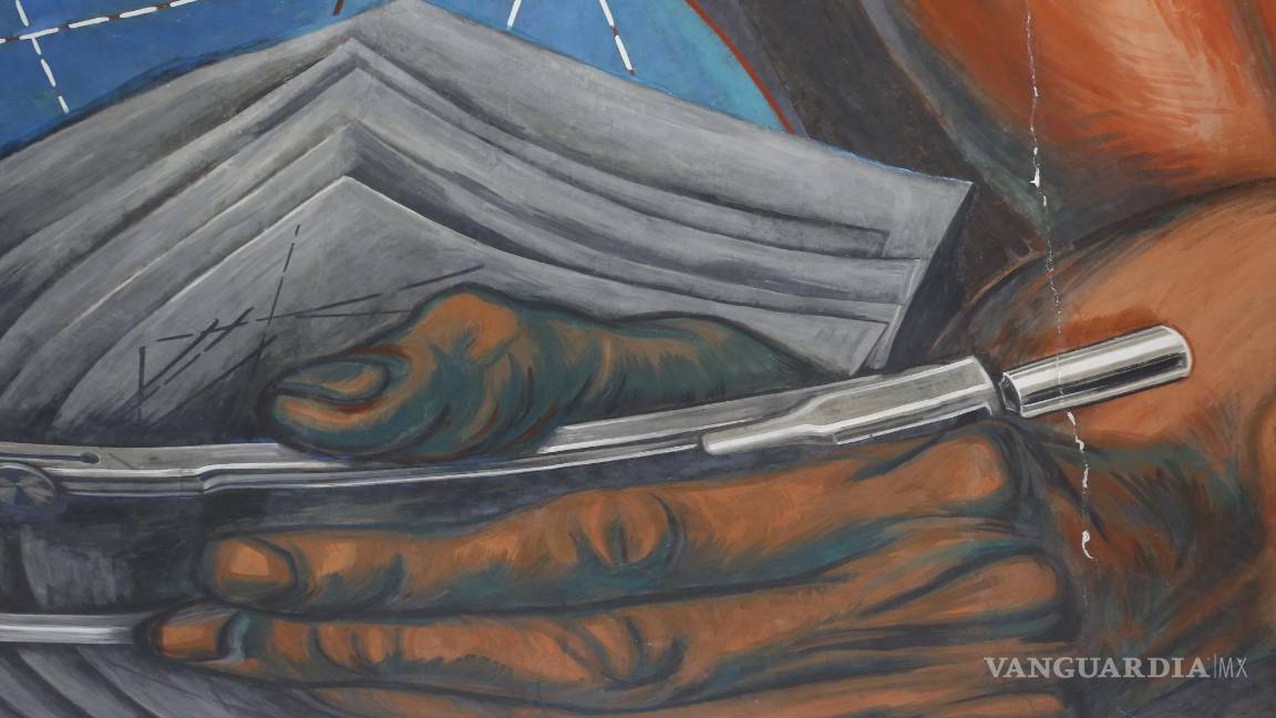$!Mural “El Hombre Creador y Rebelde” de José Clemente Orozco, que sufrió daños por el sismo en el Museo de las Artes (MUSA) en Guadalajara (México).