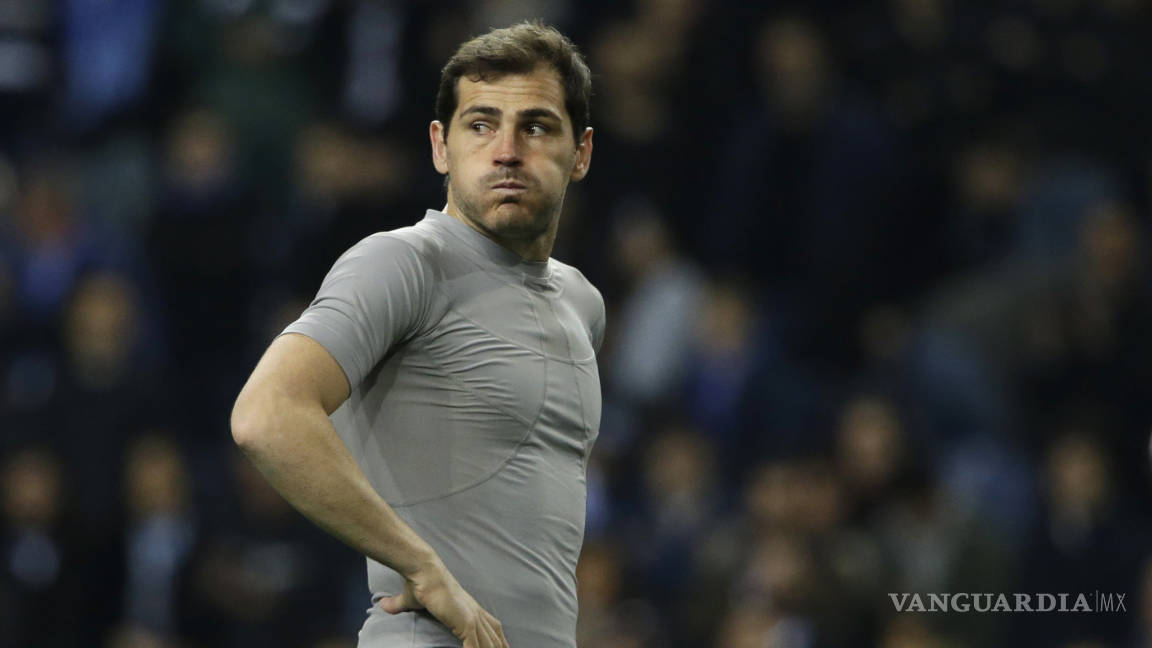 Cardiólogo recomienda a Casillas que se retire de las canchas
