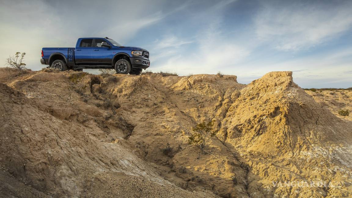 $!Dodge Ram 2500 Power Wagon Pack, pick up que promete ser la más capaz en el off road