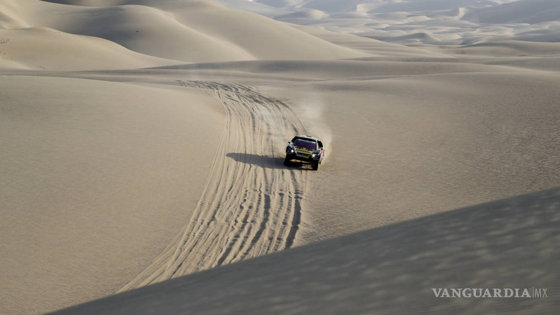 La segunda etapa del Rally de Dakar es para: Sebastien Loeb