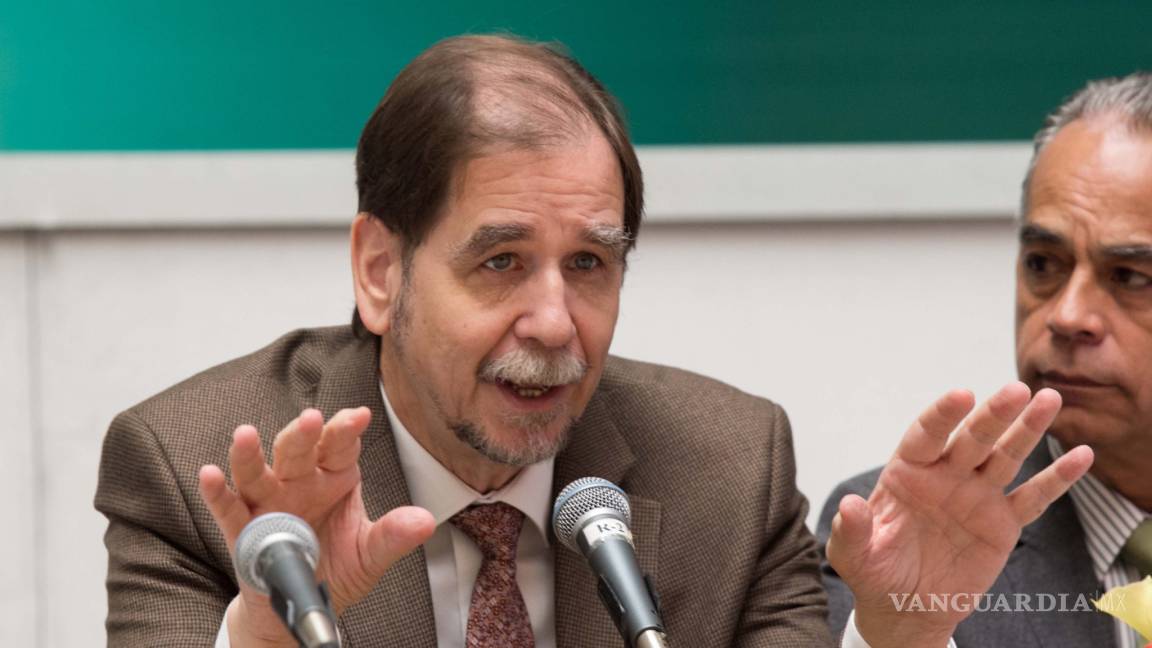 Agustín Basave renuncia al PRD, partido del que fue líder