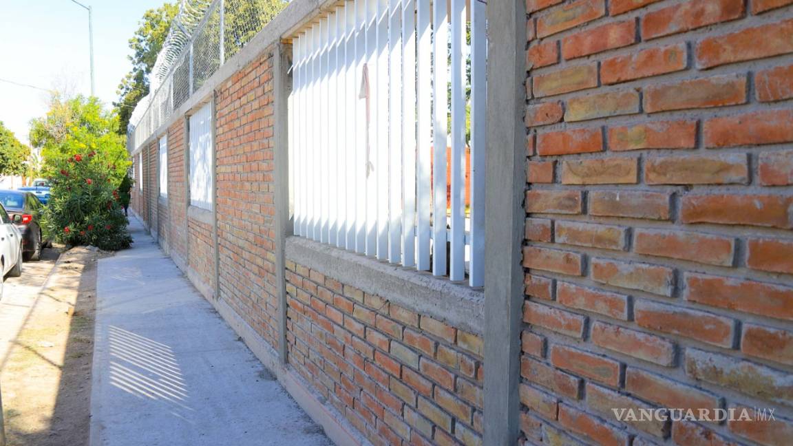 Jardín de Niños “Enrique Pestalozzi” ya cuenta con barda perimetral