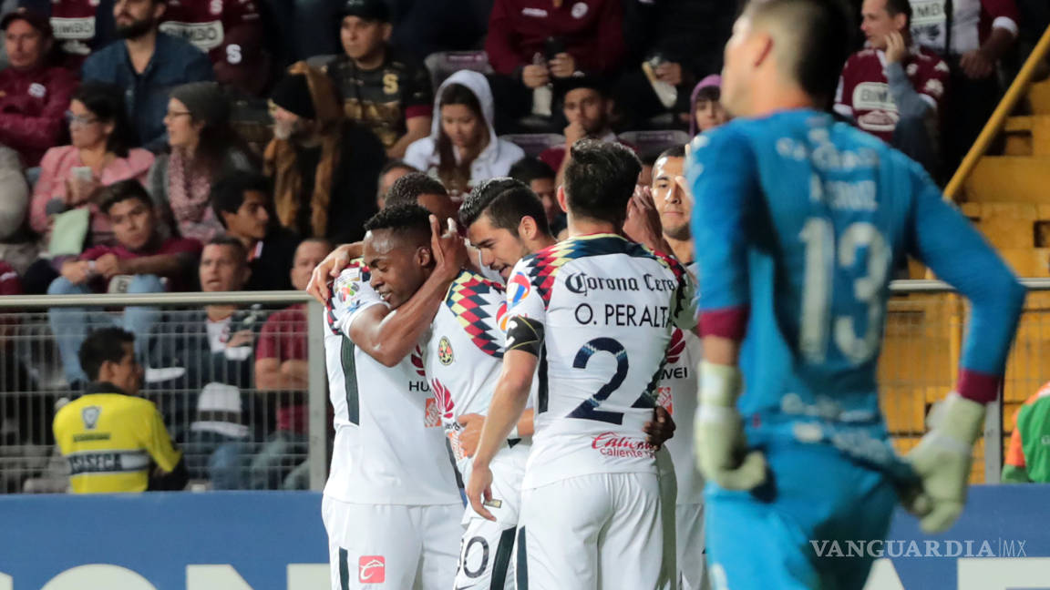 Los dejan 'morados' de tantos goles; América golea 5-1 al Saprissa en Concachampions