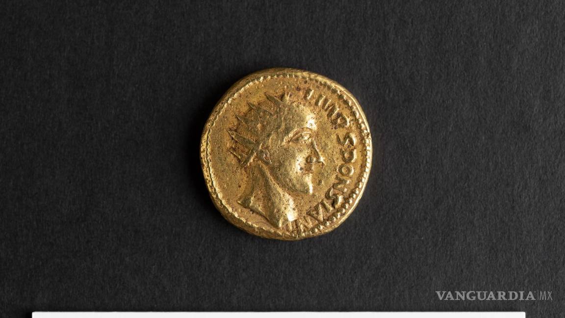 $!Una de las monedas de oro encontradas en Transilvania, Rumanía que atestiguan la existencia del emperador romano, Esponsiano.