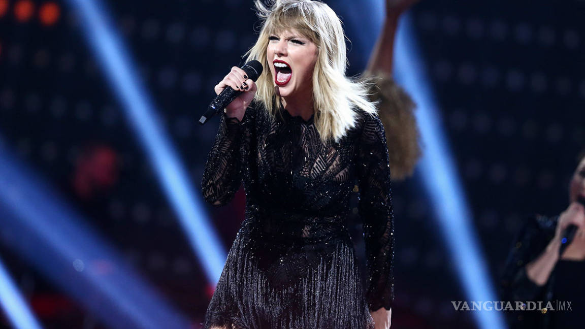 Taylor Swift estrena video &quot;Look What You Made Me Do&quot; en los Premios MTV
