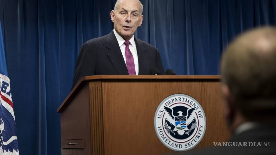 John Kelly propone pacto de EU y México contra las drogas; insiste en la construcción del muro