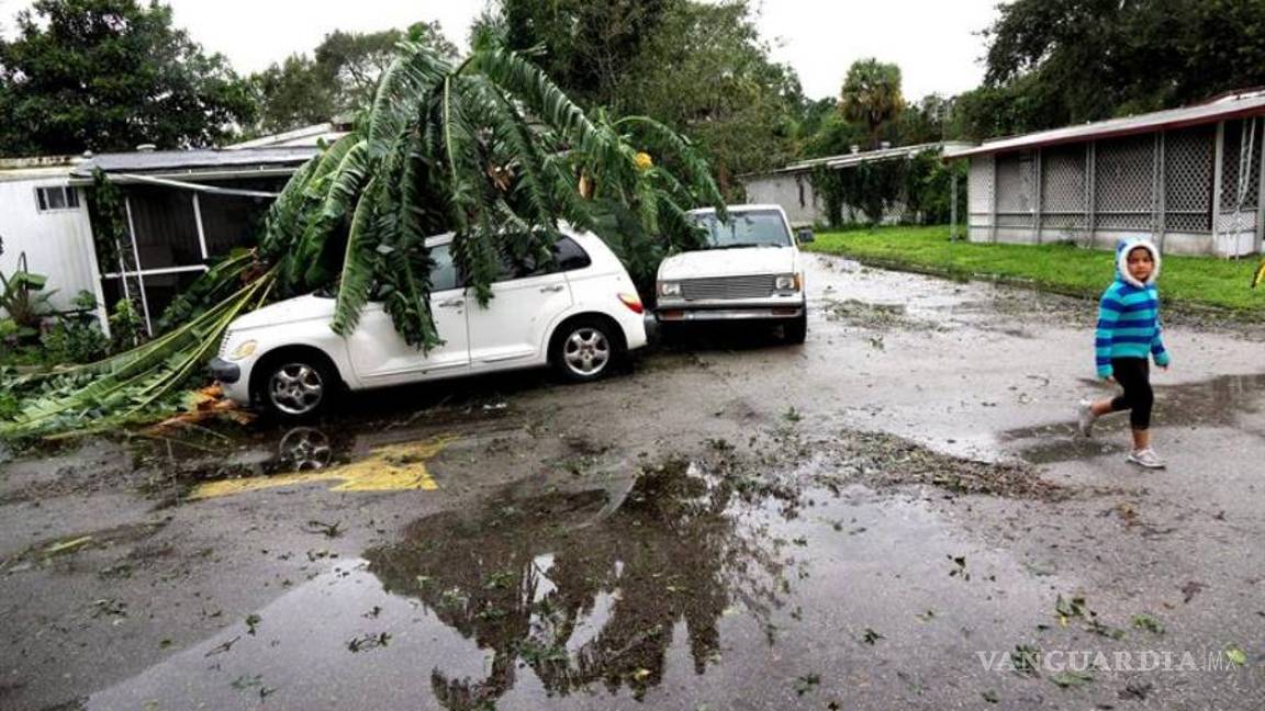 $!“Matthew” deja 600 mil hogares sin electricidad en Florida