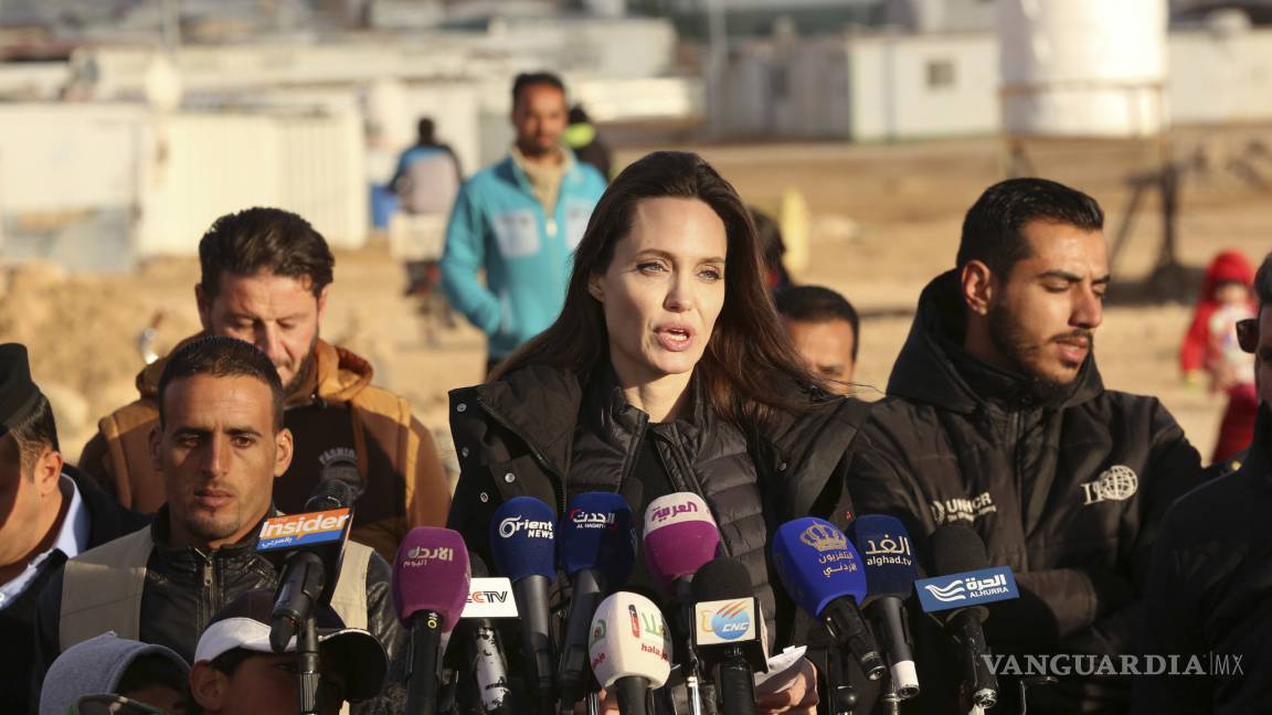 Pide Angelina Jolie a la OTAN a combatir la violencia sexual en conflictos