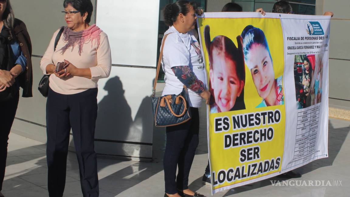 Familias de dos mujeres desaparecidas se plantan en Fiscalía de Coahuila