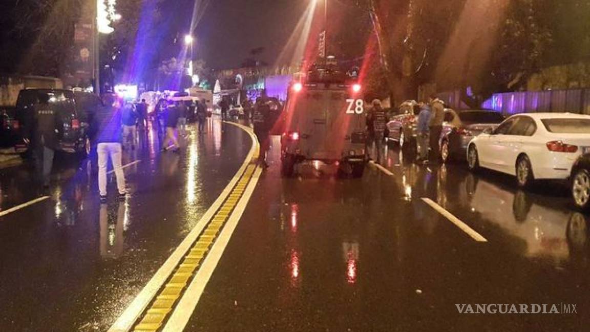 Ataque a un club de Estambul deja al menos 35 muertos