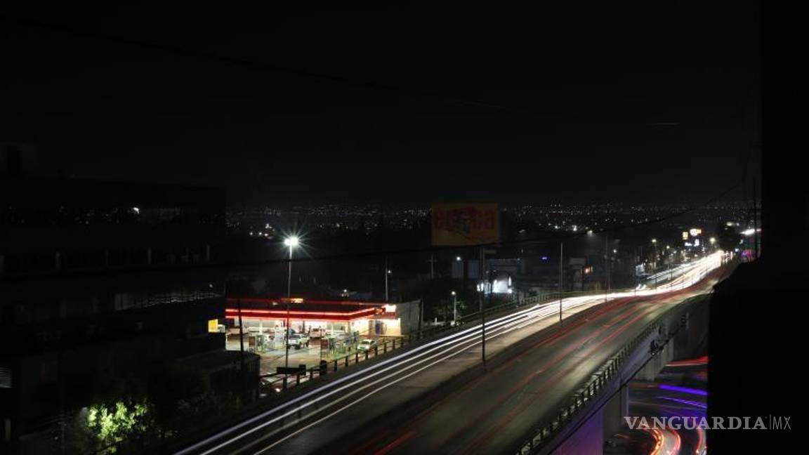 $!La llegada del turismo y nuevos desarrollos ha incrementado el uso de luminarias potentes, muchas sin control de dirección o intensidad.