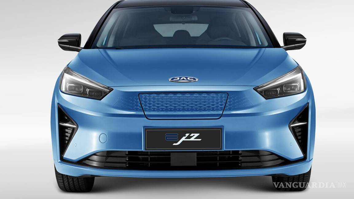 $!JAC traerá otro auto eléctrico a México, el E J7