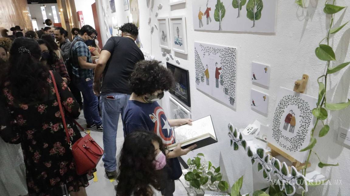 Artistas plasman mundos en papel: Presentan libros ilustrados en el MAG