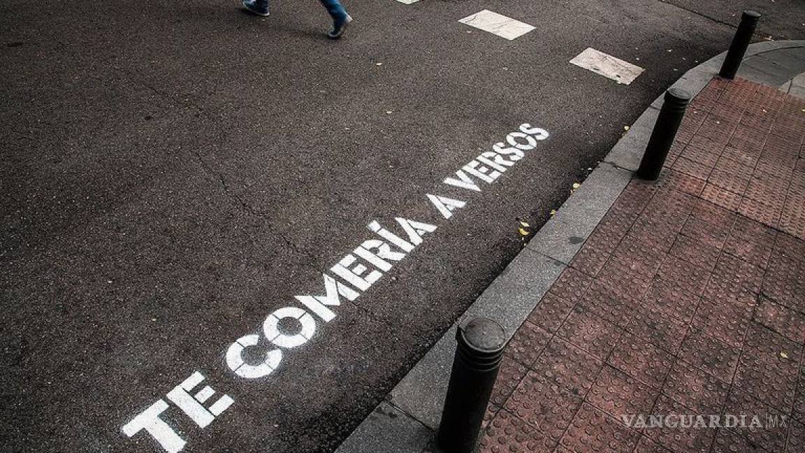 Madrid pintará un millar de versos en los cruces de sus calles