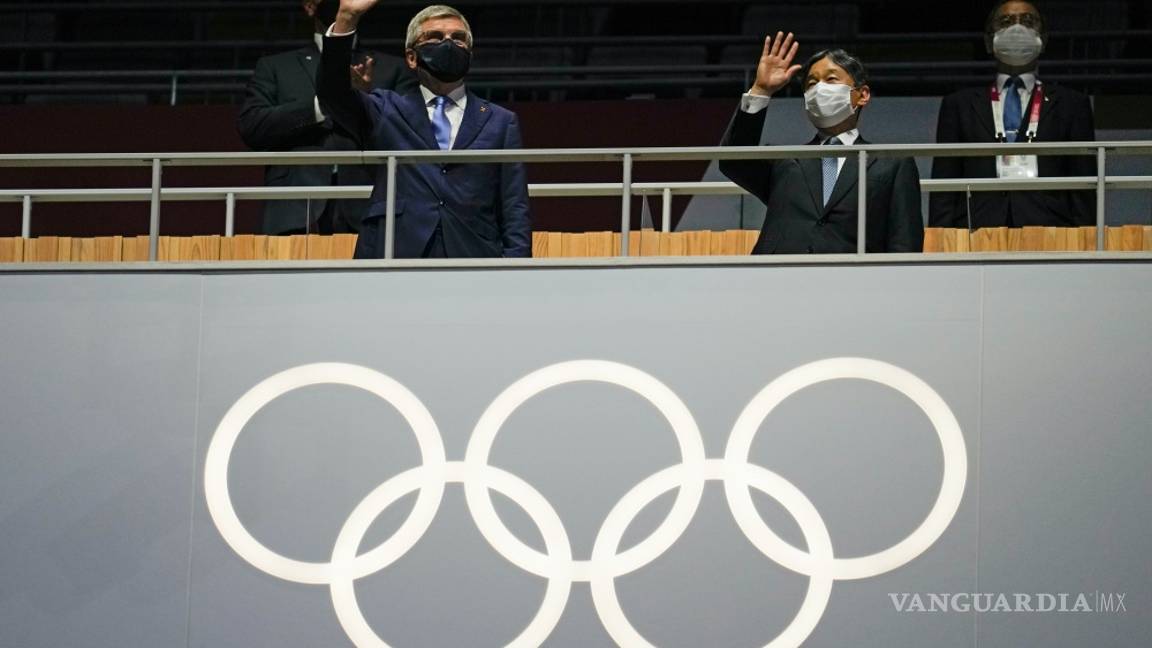 $!En imágenes; sin público, un espectáculo colorido y manifestantes anti-olímpicos se inaugura Tokio 2020