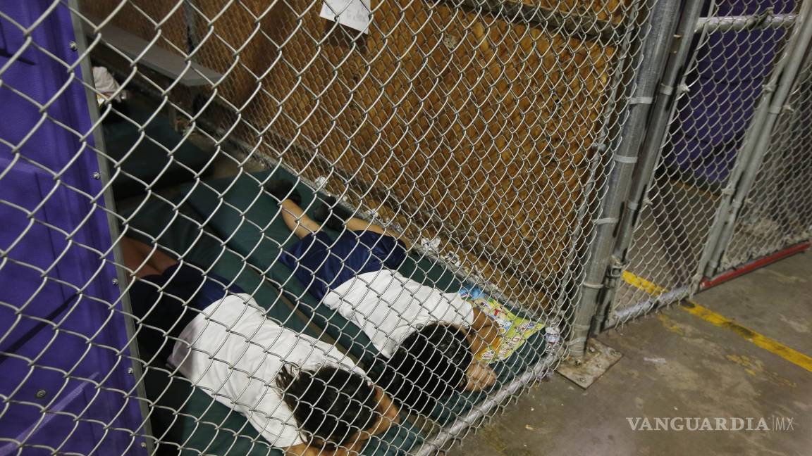 Demandan 10 estados al gobierno de Trump por enjaular niños inmigrantes