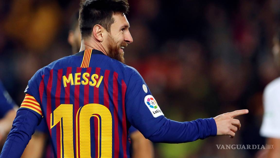 El Fútbol y Messi sirven como una terapia emocional, según el periodista deportivo John Carlin