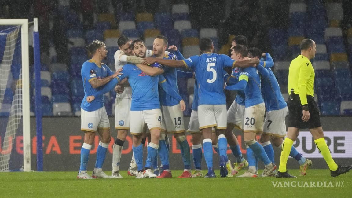 Napoli avanzó en la Europa League