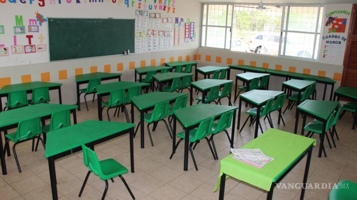 Denuncian a directora de primaria de Saltillo por amenazar a madre