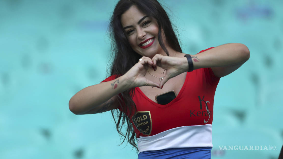 Larissa Riquelme deslumbra con su belleza en la Copa América