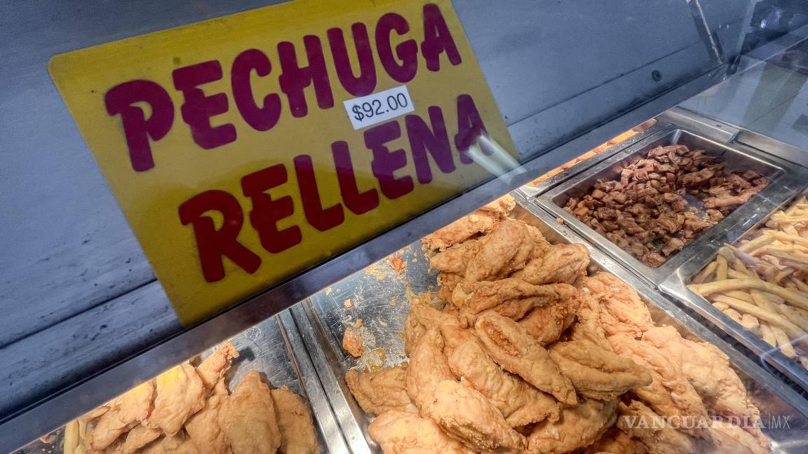 $!Las pechugas de pollo, antes una opción económica, ahora casi alcanzan los 100 pesos.