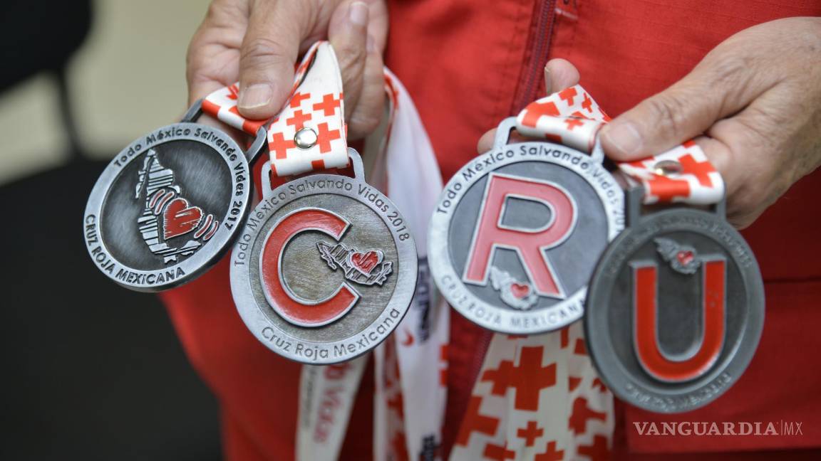 $!Estas son las medallas que se entregarán el día de la carrera.