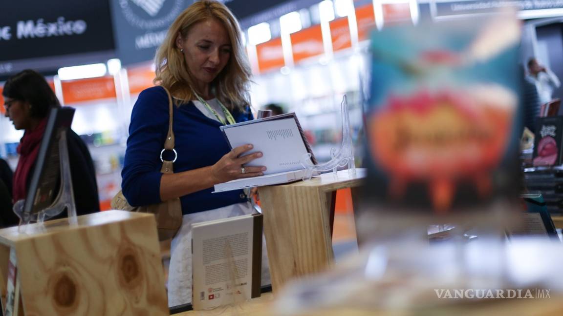 $!Gran Remate de Libros de la UNAM a muy bajo costo
