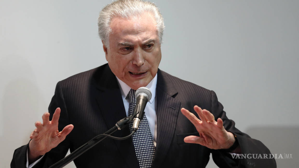 Pide Michel Temer suspender a fiscal general