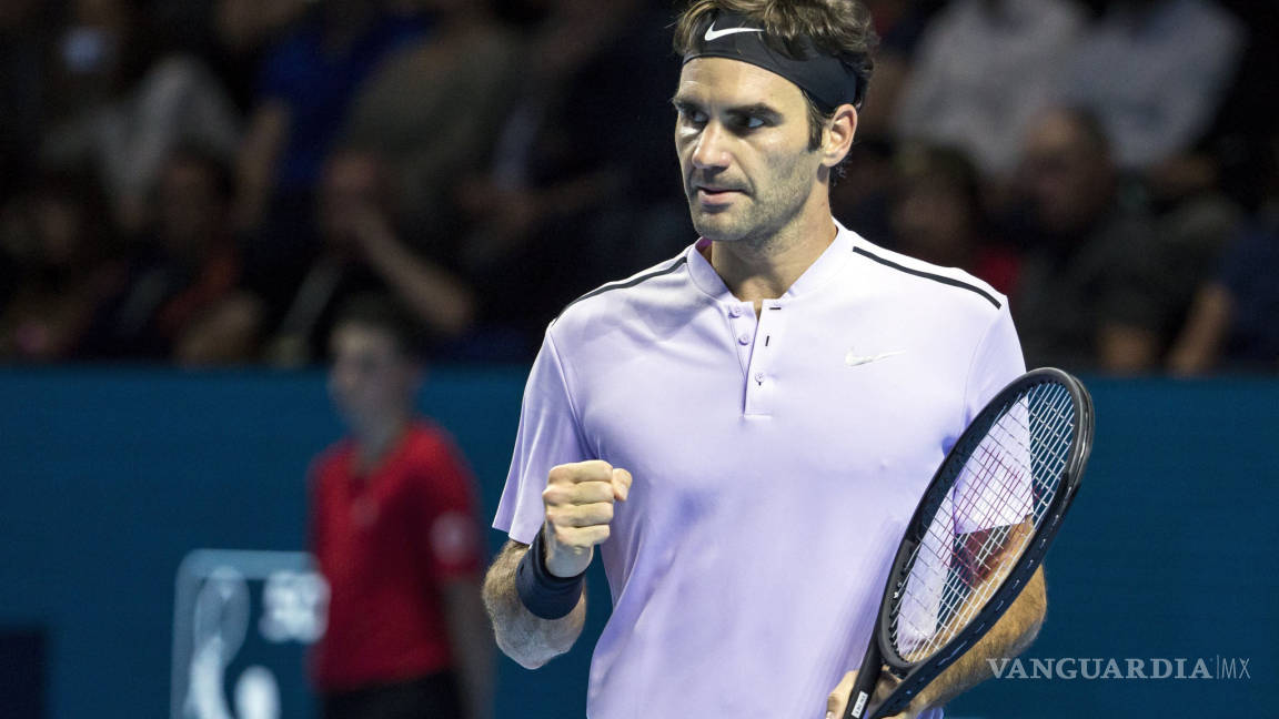 Federer sufrió más de la cuenta; a otra semifinal